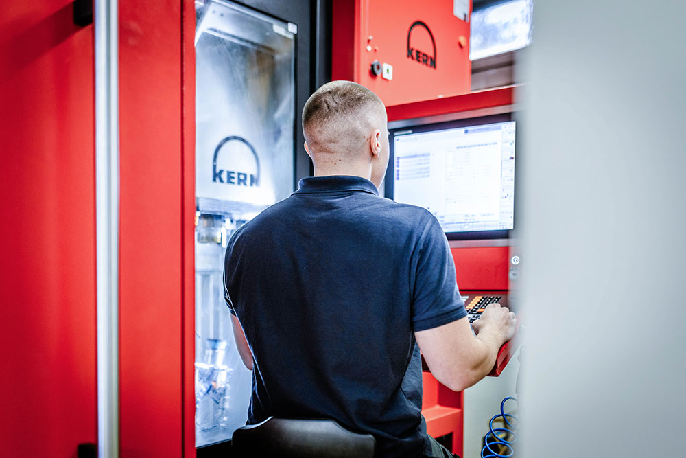 Kugler-Precision-Fraesen-und-Drehen_KK_7516